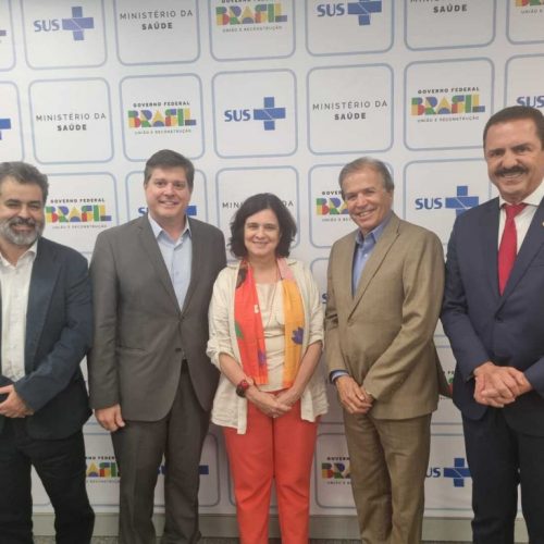 Deputados e prefeito buscam recursos para Saúde de Rio Preto